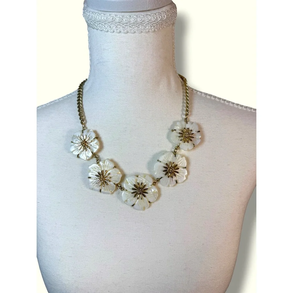 White Floral Statement Necklace Gold Tone Adjustable Bib Necklace